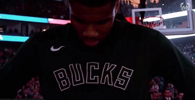 绿帽哥独家：斯洛特帅位告险，部分核心球员对其战术感到困惑（独家：斯洛特帅位岌岌可危，部分核心对其战术存疑）