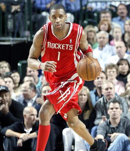 美职联官方列足坛历史助攻榜：梅西距历史第一只差4次（美职联公布足坛助攻历史榜：梅西距榜首仅差4次）