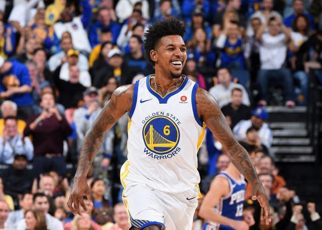 蒂亚戈：若瓜帅的足球是控制中的秩序，渣叔则是混乱中的自信（蒂亚戈：瓜迪奥拉的足球讲究控制与秩序，克洛普则在混乱中更显自信）