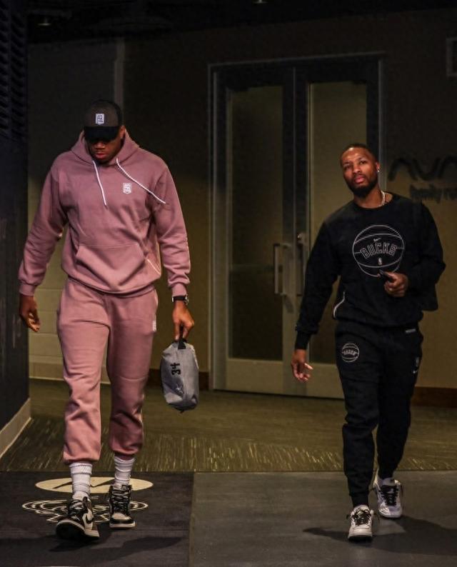 NBA：太阳击败篮网 杜兰特砍下35分（NBA-太阳力克篮网，杜兰特轰下35分）