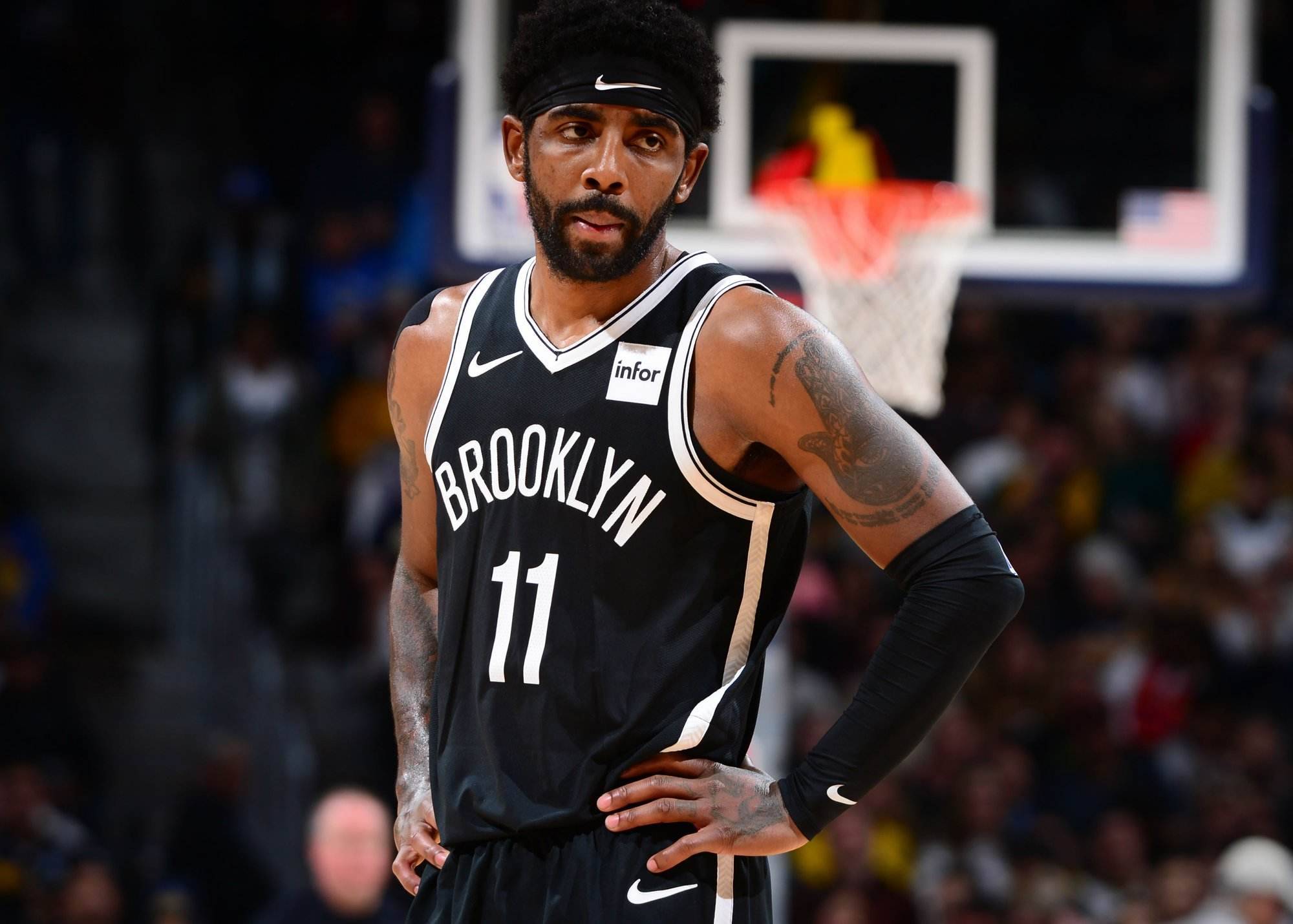 戴格诺特助力卡尔森扭转局势，2分钟轰下11分（戴格诺特临场指挥奏效，卡尔森两分钟连拿11分扭转战局）