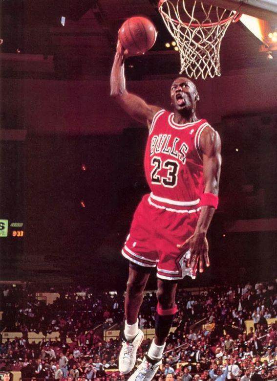 Shams：雄鹿愿与字母哥探讨留队或交易可能性，尼克斯不再是首选下家（Shams：雄鹿将与字母哥商讨续留或交易方案，尼克斯已非首选去处）