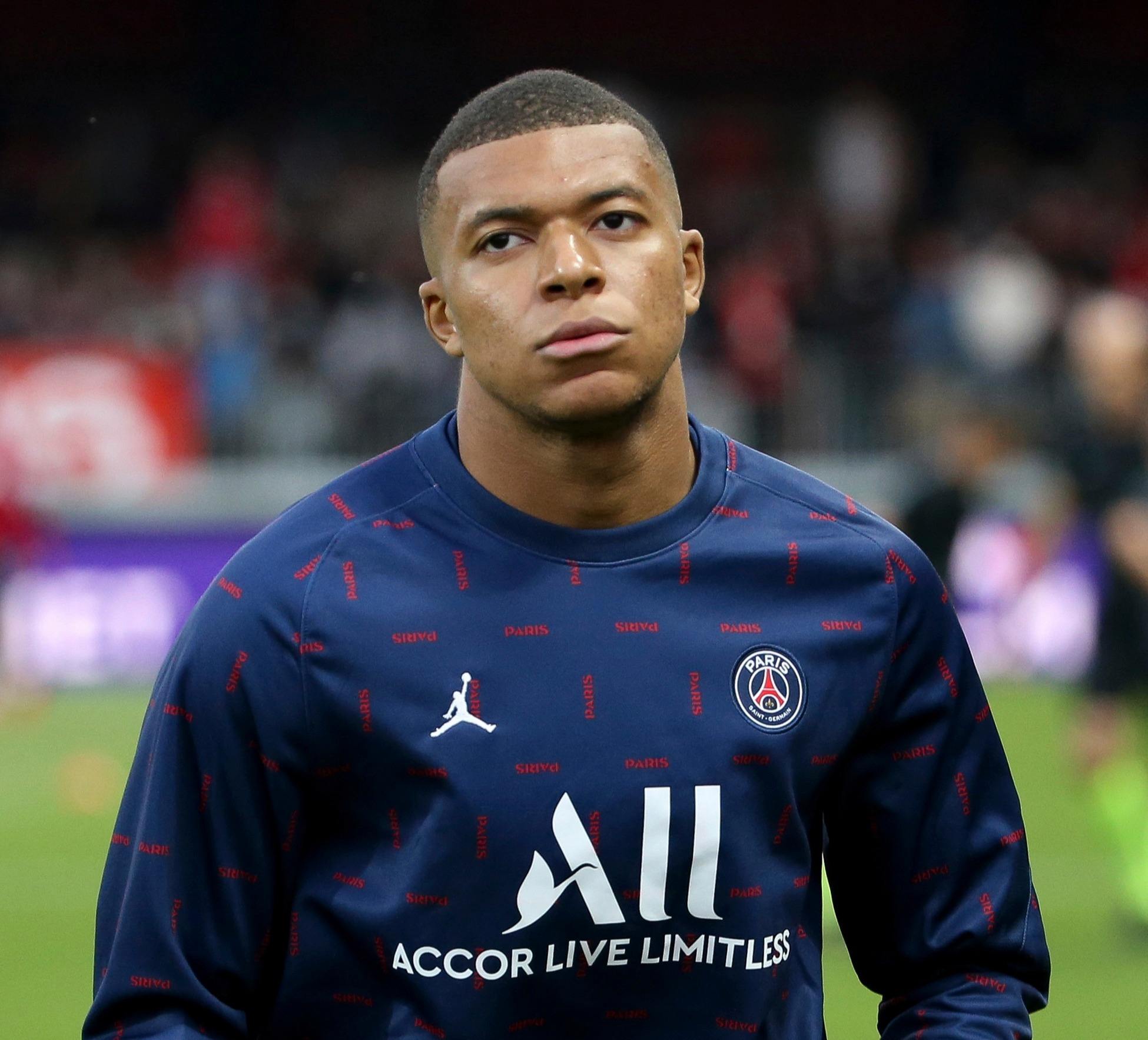 穆索：国米是夺冠热门之一，这场胜利极大地提振了球队的士气（穆索：国米位居争冠行列，此役胜利显著提振球队士气）