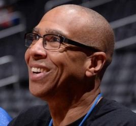 记者：对手骂梅西是“德保罗跟屁虫”，梅西被激怒后要约架（记者：对手嘲讽梅西为“德保罗跟班”，被激怒的梅西提出约战）