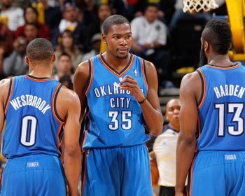 世体：巴舒亚伊因伤无缘对阵巴塞罗那，克瑙夫病愈可复出（世体：巴舒亚伊伤缺战巴萨，克瑙夫伤愈复出）