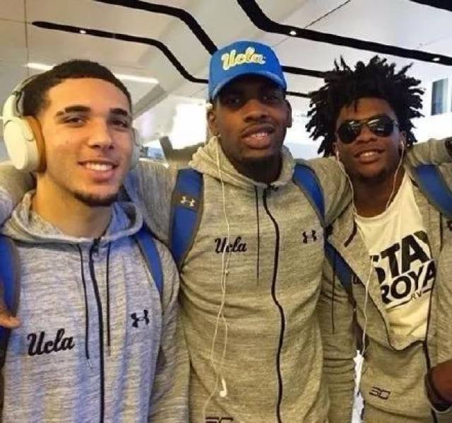 连续22场进球纪录遭终结，巴萨自23年11月以来首次欧冠被零封（巴萨22场连进球纪录作古，自2023年11月以来首次欧冠遭零封）