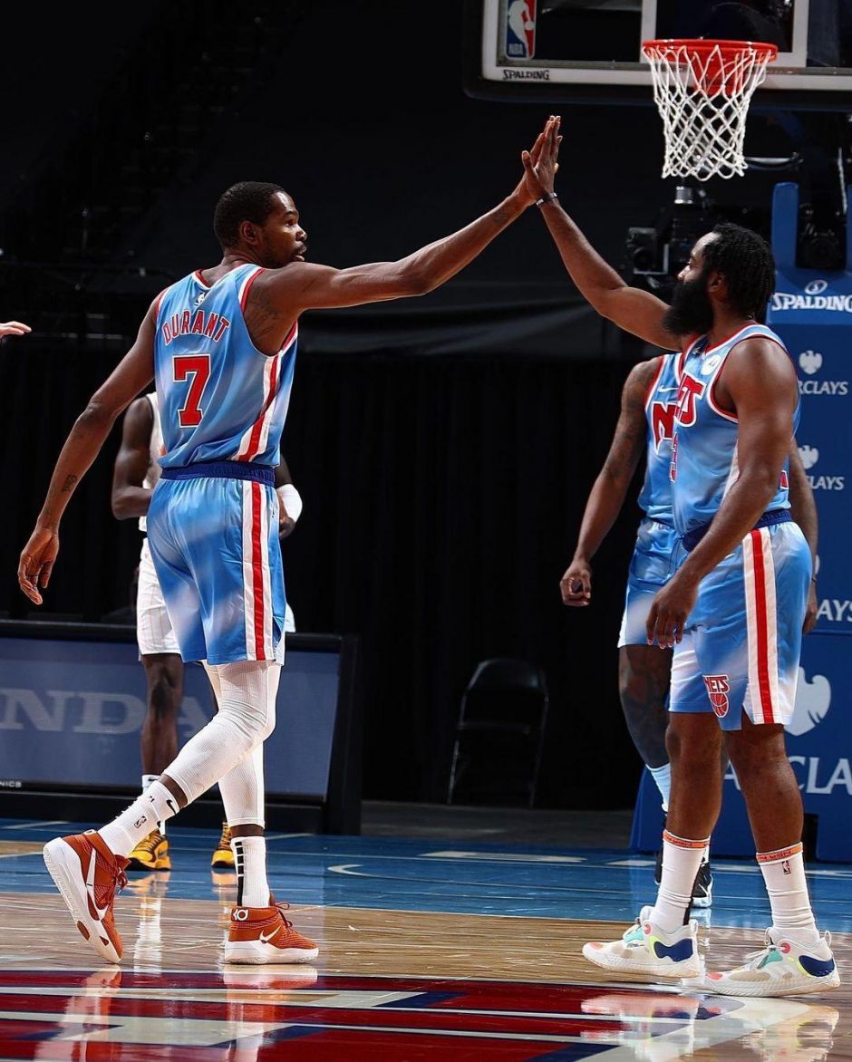 邮报：小将塞古-科内已经重返赛场，和多古用同一个私人教练（邮报：小将塞古-科内复出，与多古共用同一位私人教练）