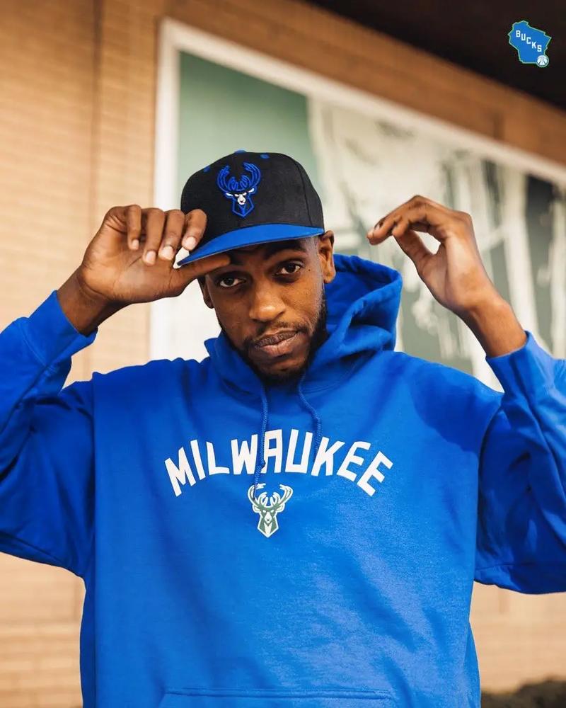 世欧预半场：詹扎劲射造险，瑞典暂0-0斯洛文尼亚（世欧预半场战报：瑞典0-0斯洛文尼亚，詹扎远射险些破门）