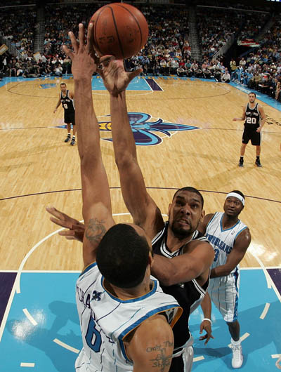 巴萨国王杯对手主帅：我女儿已经让我去要亚马尔和佩德里球衣了（巴萨国王杯对手主帅笑称：女儿催我向亚马尔和佩德里索要球衣）